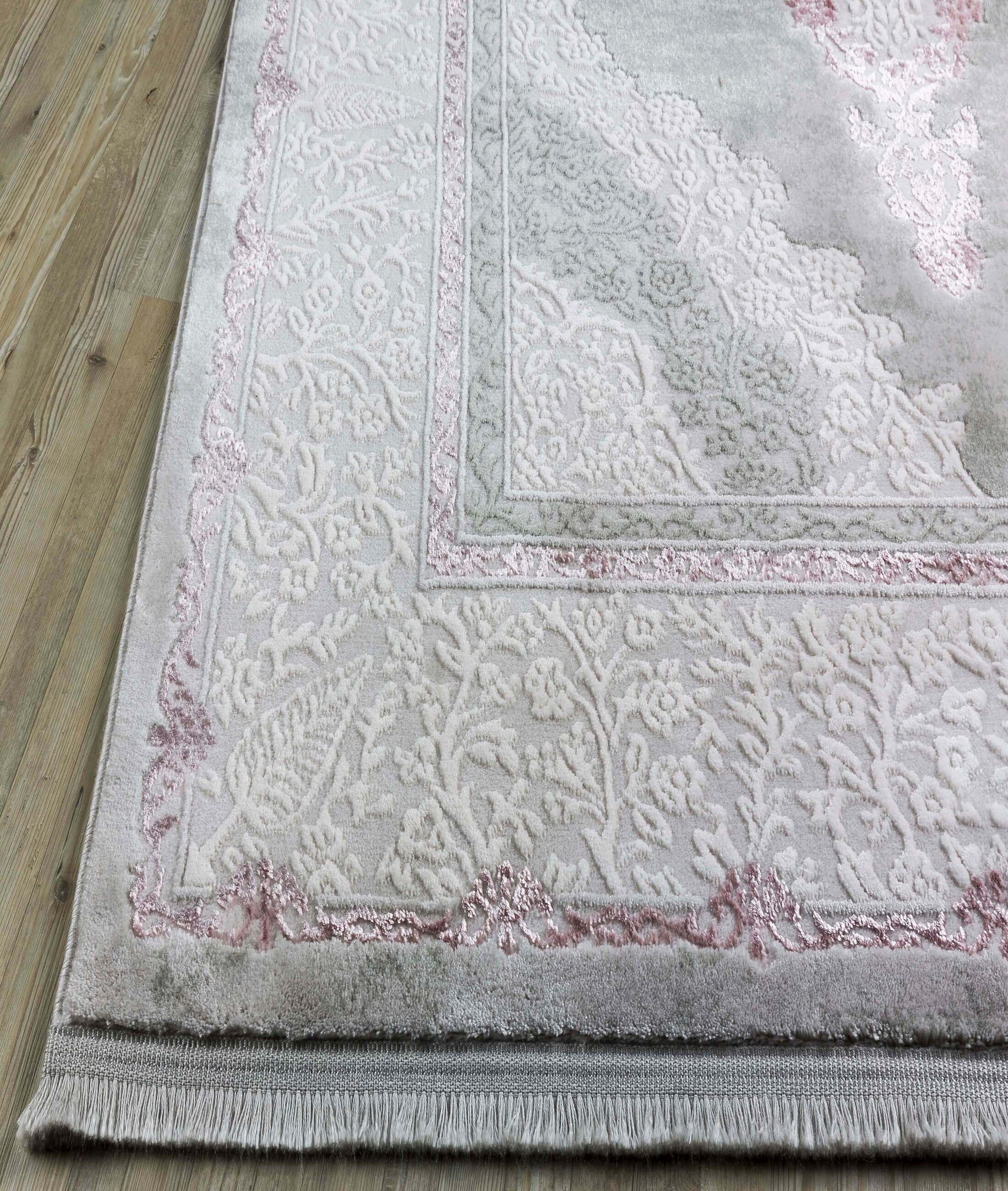 Farahan Gray Powder Carpet 45248A